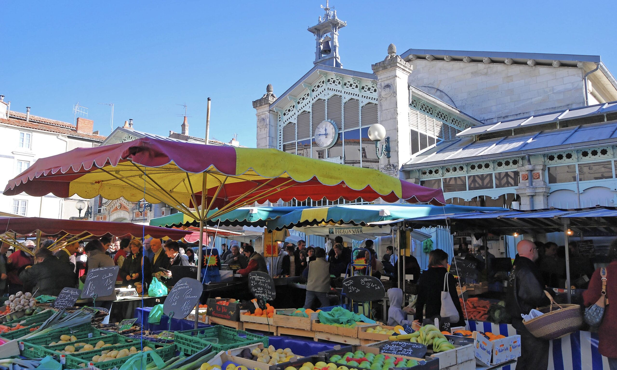 Marché - La Rochelle - centre ville - découverte - tourisme