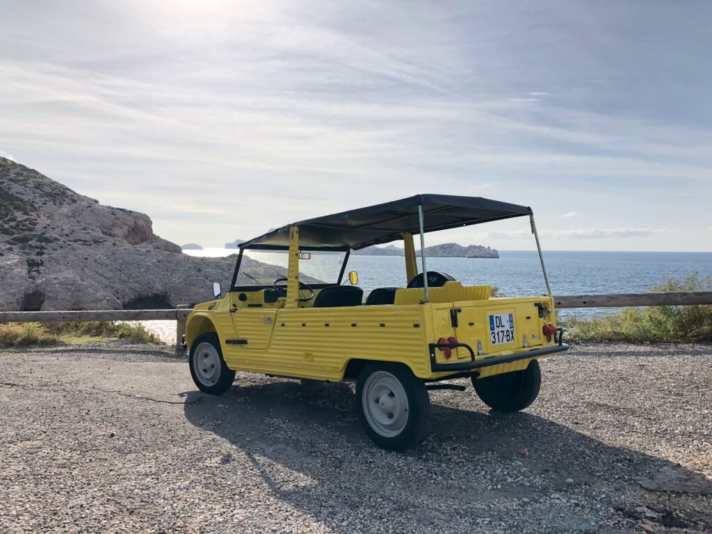 Location voiture - pas cher - méhari- La Rochelle
